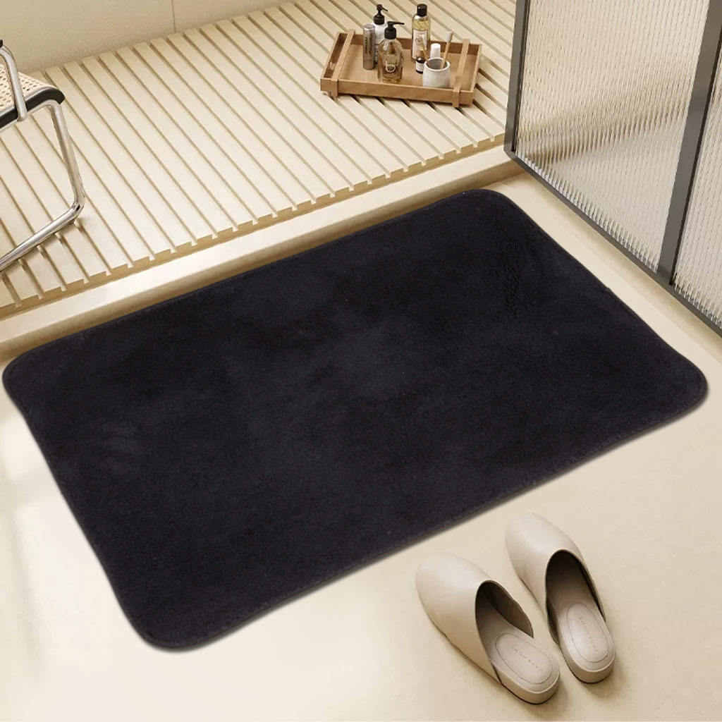 Long pile velvet bath mat